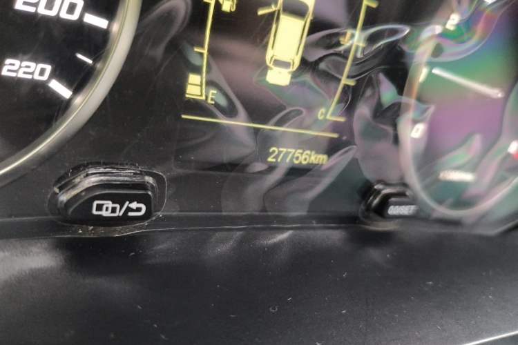 Used Chery Tiggo 5x 2020 1.5L Manual Fashion Edition Odometer Close Up