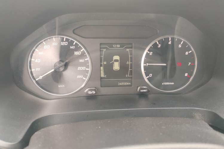 Used Chery Tiggo 5x 2020 1.5L Manual Fashion Edition Odometer Close Up