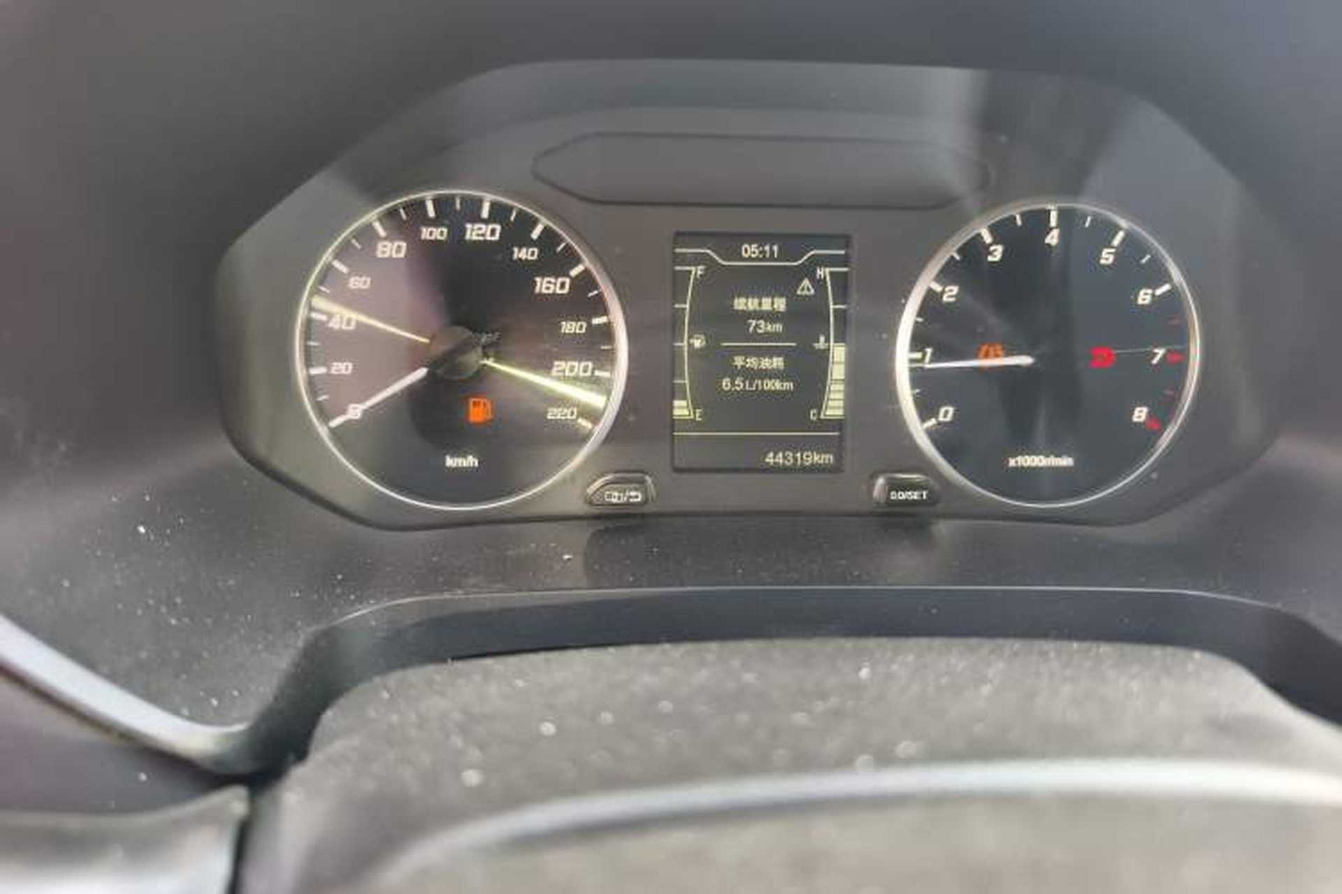 Used Chery Tiggo 5x 2020 1.5L Manual Fashion Edition Odometer Close Up