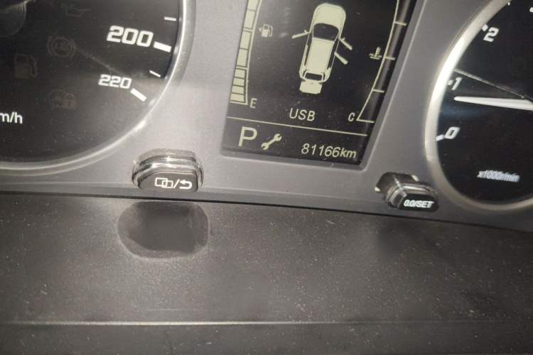 Used Chery Tiggo 5x 2020 1.5L CVT Fashion Edition Odometer Close Up