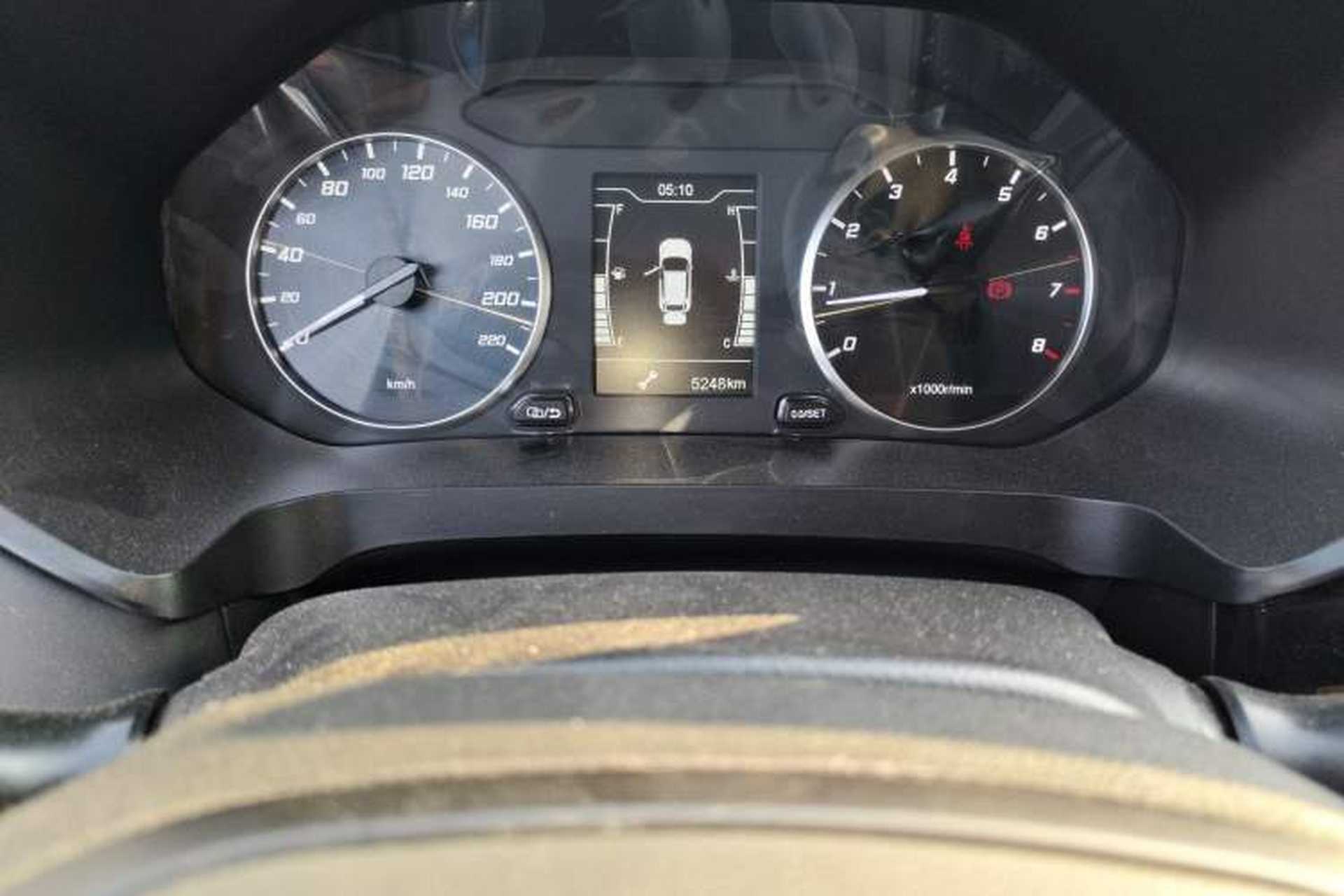 Used Chery Tiggo 5x 2020 1.5L Manual Urban Edition Odometer Close Up
