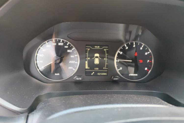 Used Chery Tiggo 5x 2020 1.5L Manual Fashion Edition Odometer Close Up