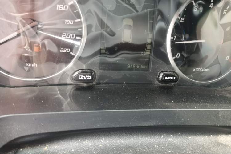 Used Chery Tiggo 5x 2020 1.5L Manual Fashion Edition Odometer Close Up