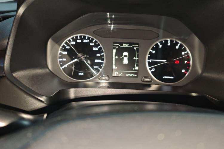 Used Chery Tiggo 5x 2020 1.5L CVT Fashion Edition Odometer Close Up