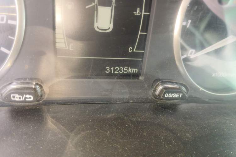 Used Chery Tiggo 5x 2020 1.5L Manual Fashion Edition Odometer Close Up