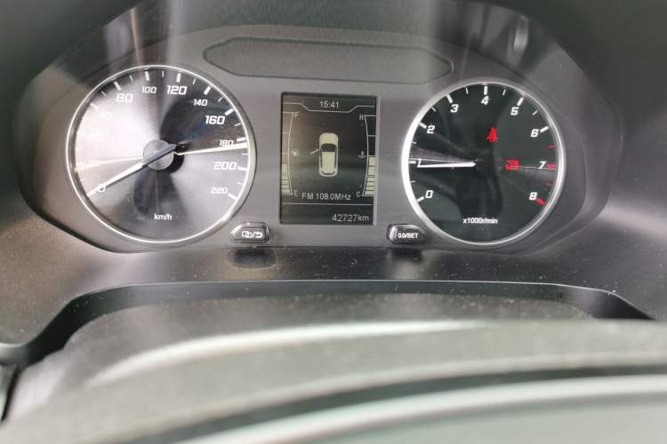Used Chery Tiggo 5x 2020 1.5L Manual Urban Edition Odometer Close Up
