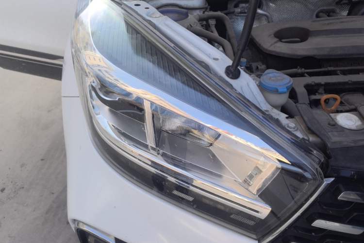 Used Chery Tiggo 5x 2020 1.5L Manual Fashion Edition Right Front Headlight