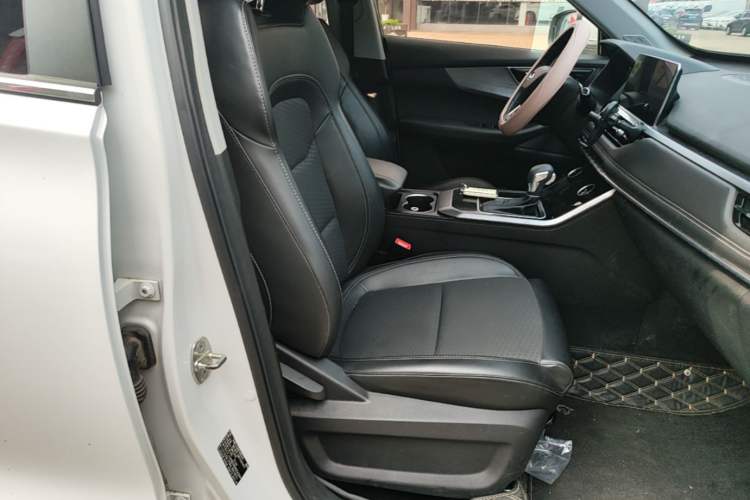 Used Chery Tiggo 5x 2020 1.5L CVT Fashion Edition Right Front Seat