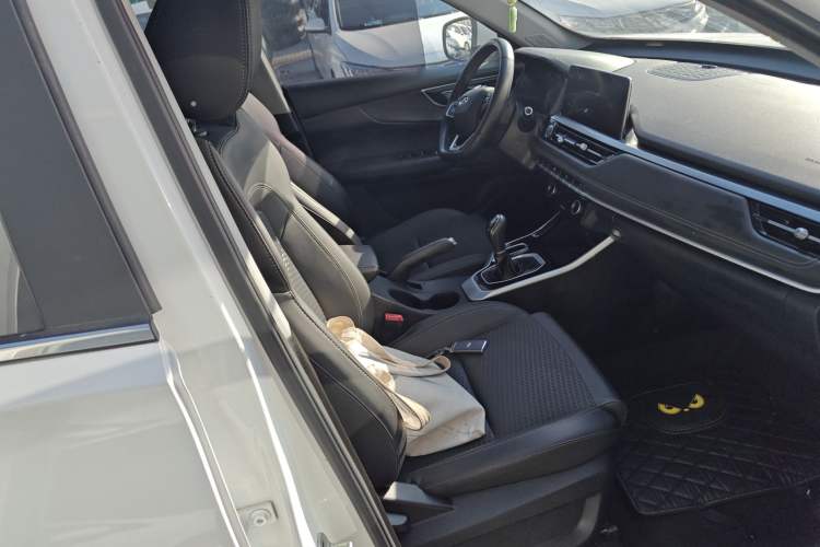 Used Chery Tiggo 5x 2020 1.5L Manual Fashion Edition Right Front Seat