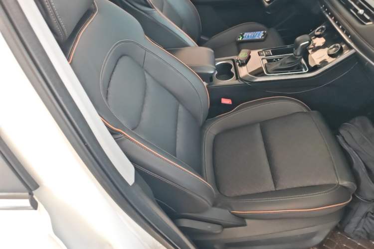 Used Chery Tiggo 5x 2020 1.5L CVT Luxury Edition Right Front Seat