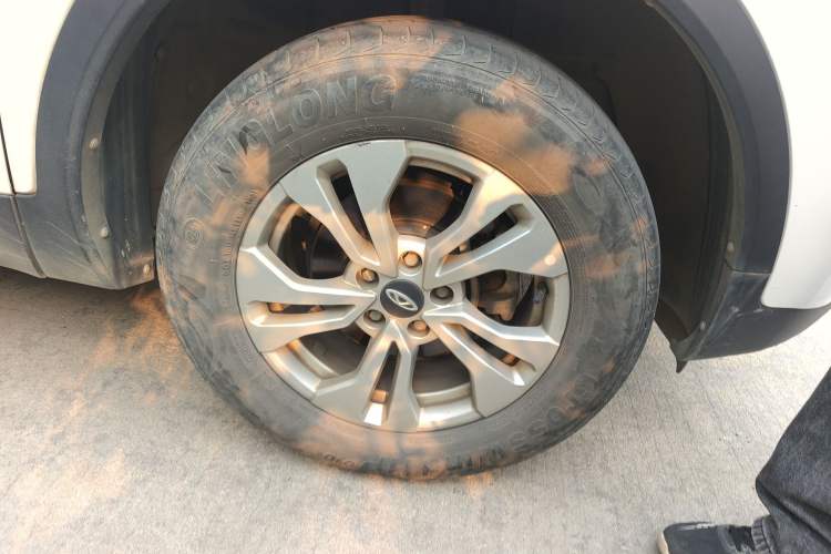 Used Chery Tiggo 5x 2020 1.5L Manual Urban Edition Right Front Wheel Hub