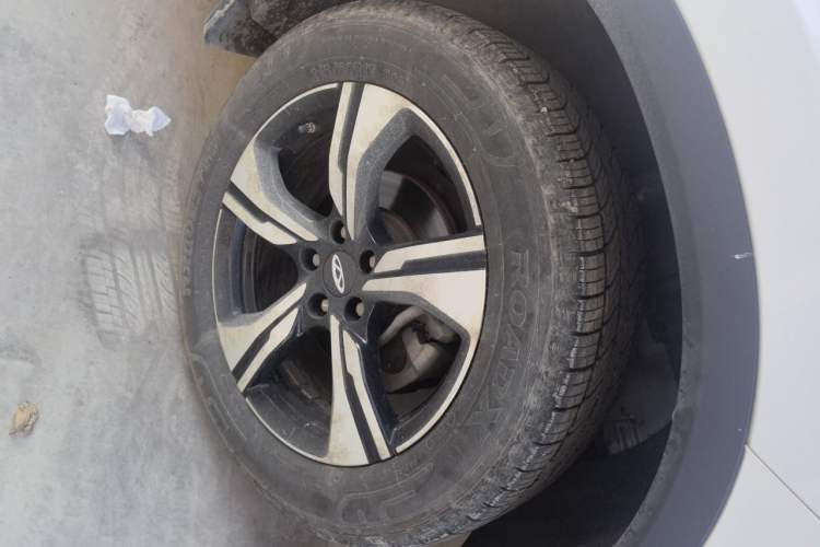 Used Chery Tiggo 5x 2020 1.5L Manual Fashion Edition Right Front Wheel Hub