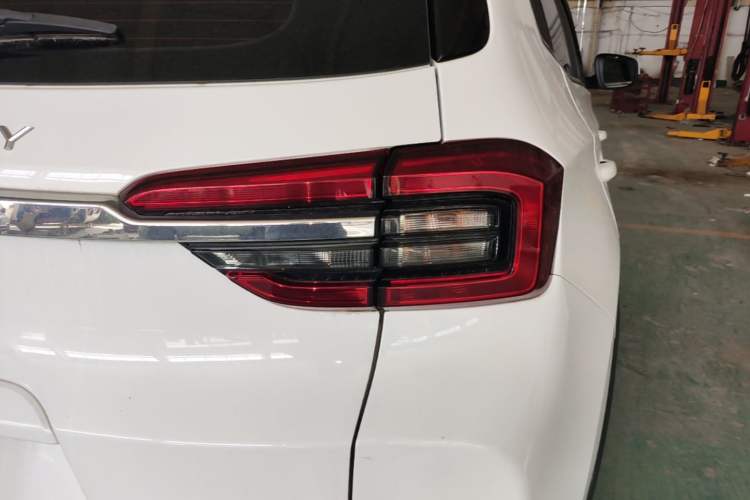 Used Chery Tiggo 5x 2020 1.5L Manual Fashion Edition Right Rear Taillight