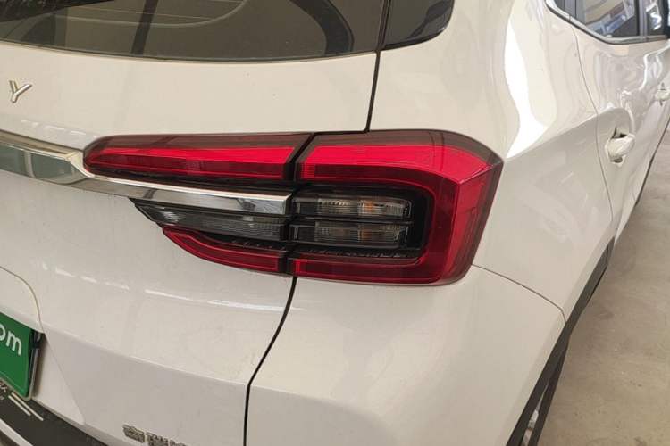 Used Chery Tiggo 5x 2020 1.5L Manual Urban Edition Right Rear Taillight
