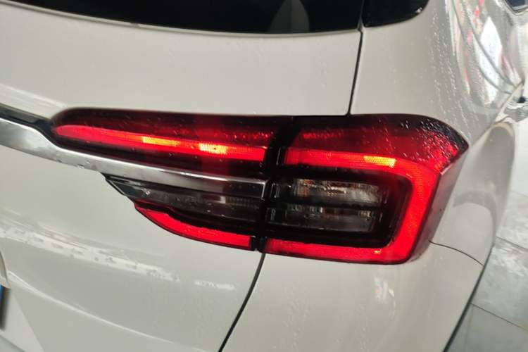 Used Chery Tiggo 5x 2020 1.5L CVT Luxury Edition Right Rear Taillight