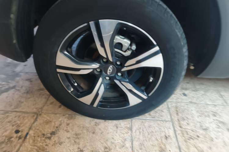 Used Chery Tiggo 5x 2020 1.5L Manual Fashion Edition Right Rear Wheel Hub