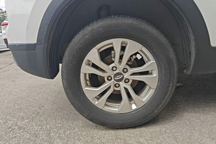 Used Chery Tiggo 5x 2020 1.5L Manual Urban Edition Right Rear Wheel Hub
