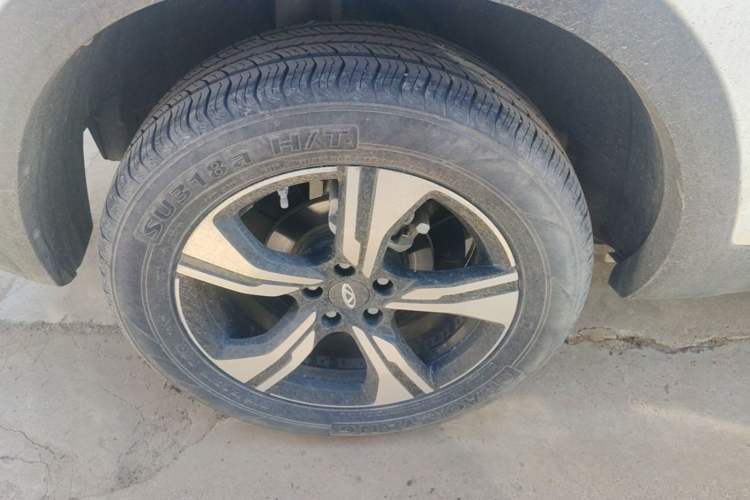 Used Chery Tiggo 5x 2020 1.5L CVT Fashion Edition Right Rear Wheel Hub