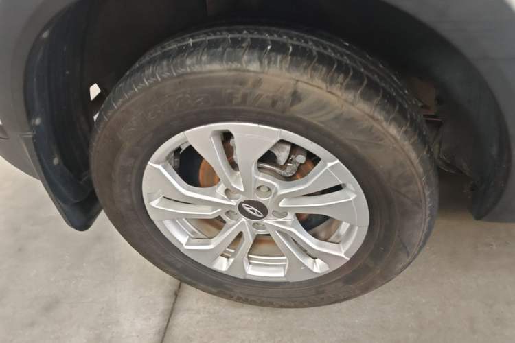 Used Chery Tiggo 5x 2020 1.5L Manual Urban Edition Right Rear Wheel Hub