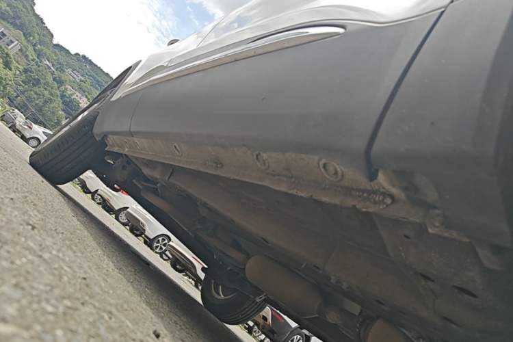 Used Chery Tiggo 5x 2020 1.5L Manual Urban Edition Right Side Sill