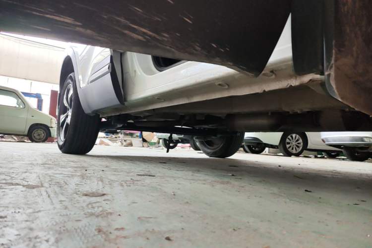 Used Chery Tiggo 5x 2020 1.5L Manual Fashion Edition Right Side Sill