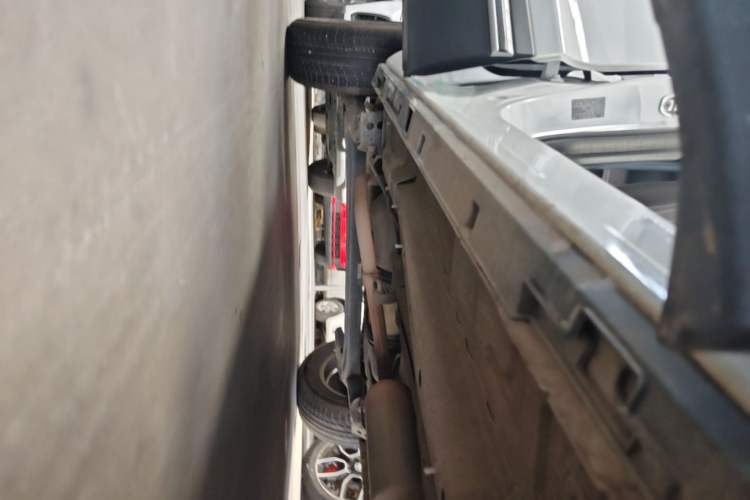 Used Chery Tiggo 5x 2020 1.5L Manual Urban Edition Right Side Sill