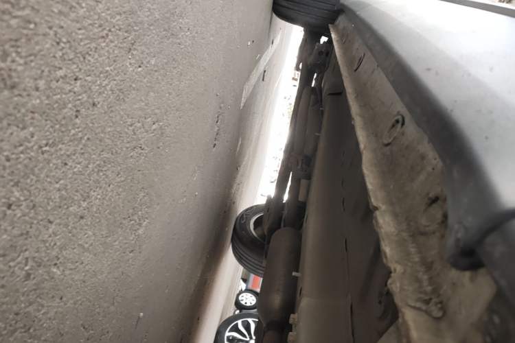 Used Chery Tiggo 5x 2020 1.5L Manual Urban Edition Right Side Sill