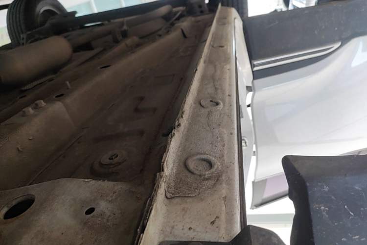 Used Chery Tiggo 5x 2020 1.5L Manual Urban Edition Right Side Sill