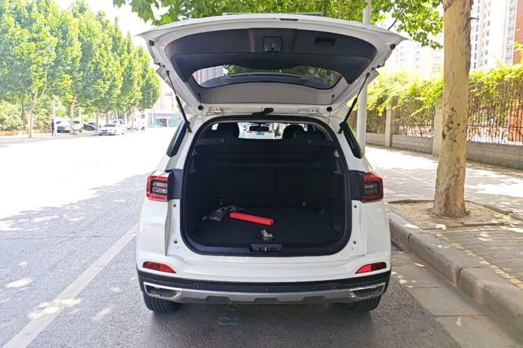 Used Chery Tiggo 5x 2020 1.5L CVT Luxury Edition Trunk