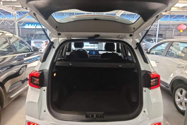 Used Chery Tiggo 5x 2020 1.5L Manual Urban Edition Trunk
