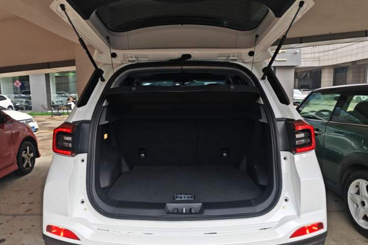 Used Chery Tiggo 5x 2020 1.5L CVT Luxury Edition Trunk