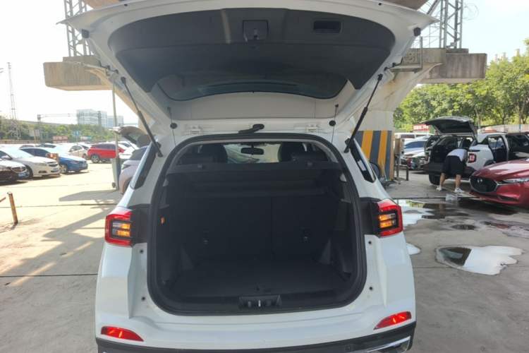 Used Chery Tiggo 5x 2020 1.5L CVT Fashion Edition Trunk