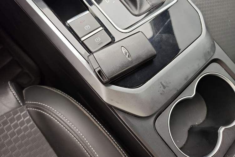 Used Chery Tiggo 5x 2020 1.5L CVT Fashion Edition Vehicle Key