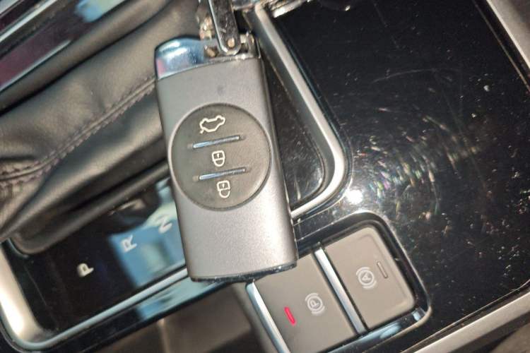 Used Chery Tiggo 5x 2020 1.5L CVT Fashion Edition Vehicle Key