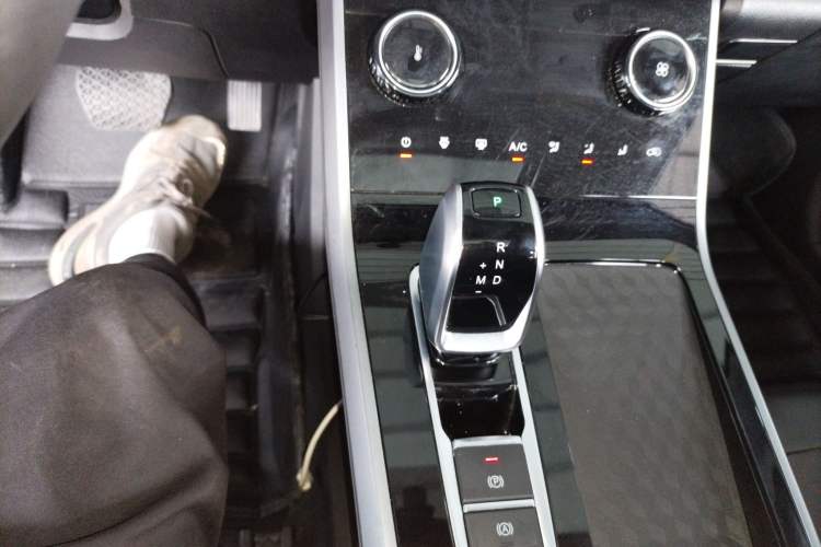 Used Chery Tiggo 5x 2021 High-Energy Edition 1.5T CVT Fashion Version Gear Lever