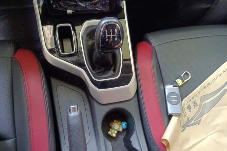 Used Chery Tiggo 5x 2021 Superhero Edition 1.5L Manual Luxury Model Gear Lever