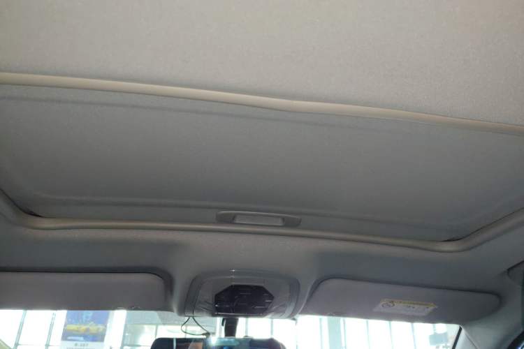 Used Chery Tiggo 5x 2021 Superhero Edition 1.5L CVT Luxury Model Headliner