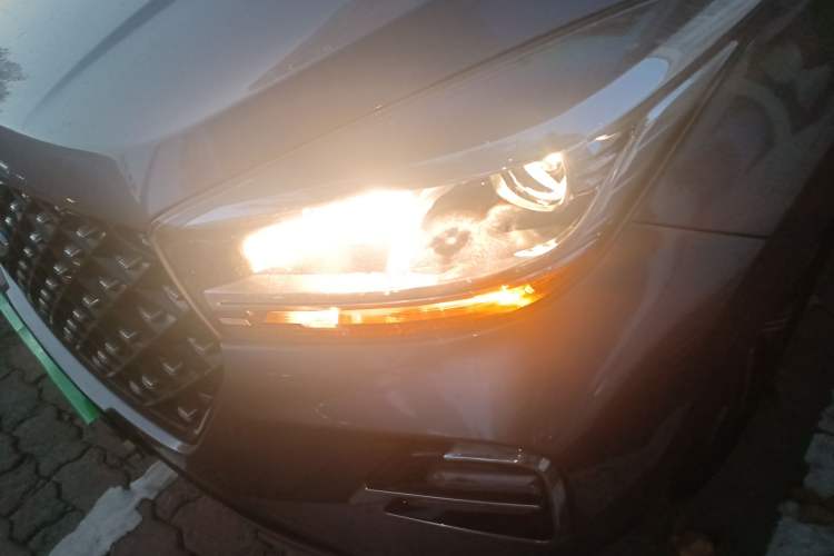 Used Chery Tiggo 5x 2021 Superhero Edition 1.5L CVT Luxury Model Left Front Headlight