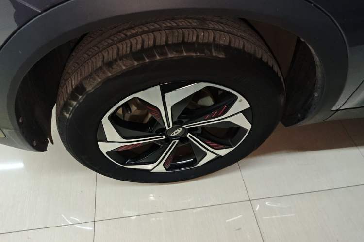 Used Chery Tiggo 5x 2021 Superhero Edition 1.5L CVT Luxury Model Left Front Wheel Hub