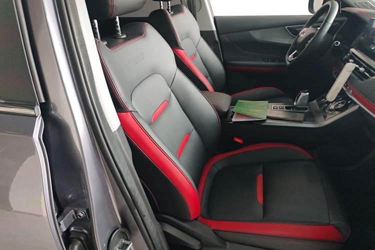 Used Chery Tiggo 5x 2021 Superhero Edition 1.5T CVT Luxury Model Right Front Seat