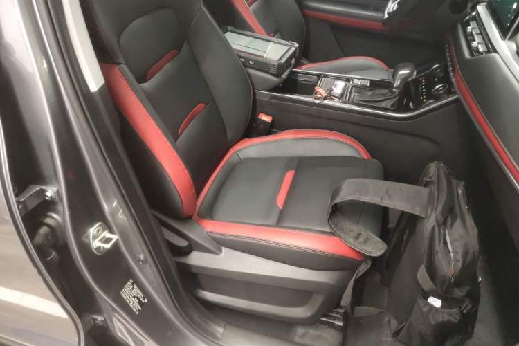 Used Chery Tiggo 5x 2021 Superhero Edition 1.5L CVT Luxury Model Right Front Seat