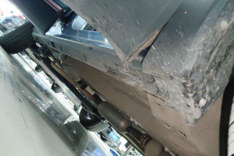 Used Chery Tiggo 5x 2021 Superhero Edition 1.5L CVT Luxury Model Right Side Sill