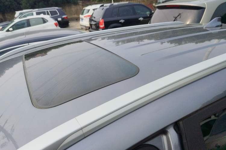 Used Chery Tiggo 5x 2021 Superhero Edition 1.5L CVT Luxury Model Roof