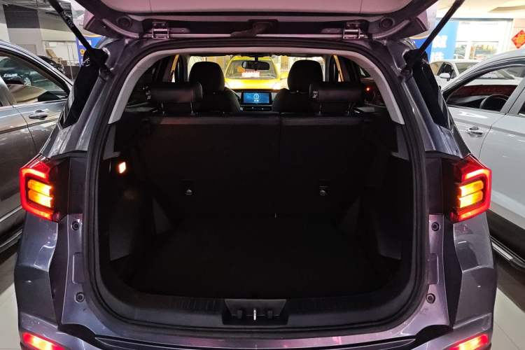 Used Chery Tiggo 5x 2021 Superhero Edition 1.5L CVT Luxury Model Trunk