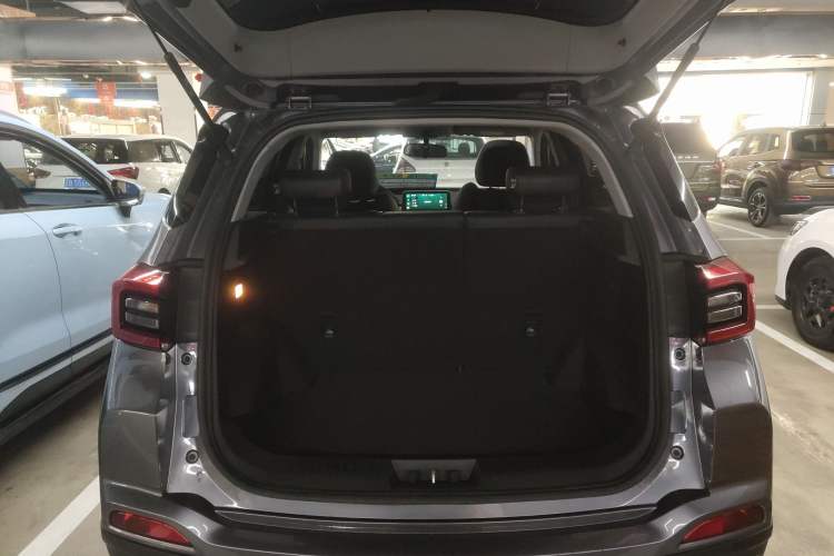 Used Chery Tiggo 5x 2021 Superhero Edition 1.5L CVT Luxury Model Trunk