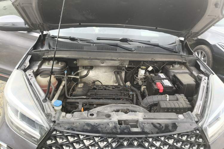 Used Chery Tiggo 5x 2021 Superhero Edition 1.5L CVT Luxury Model Engine Bay