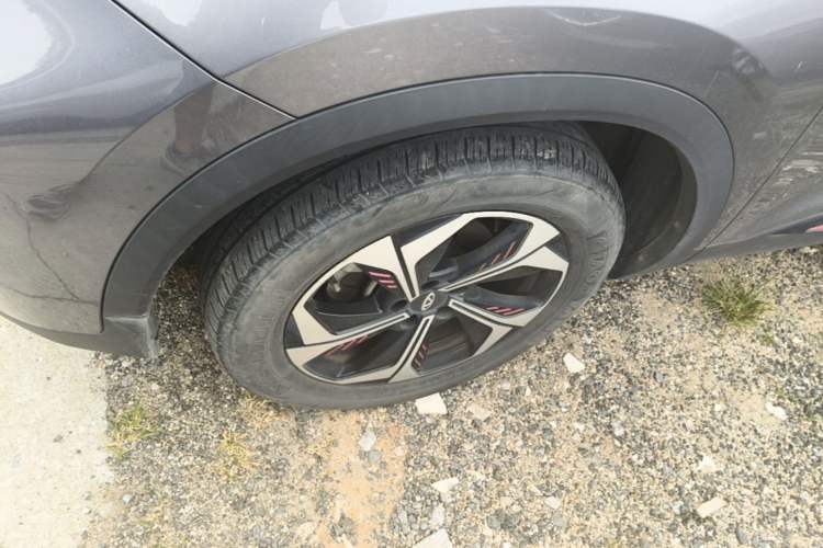Used Chery Tiggo 5x 2021 Superhero Edition 1.5L CVT Luxury Model Left Front Wheel Hub