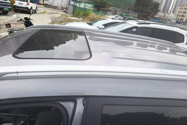 Used Chery Tiggo 5x 2021 Superhero Edition 1.5L CVT Luxury Model Roof