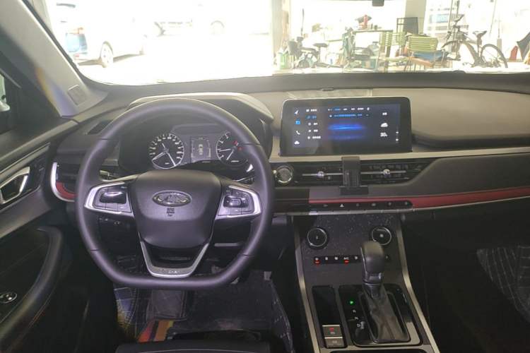 Used Chery Tiggo 5x 2021 Superhero Edition 1.5L CVT Luxury Model Center Console