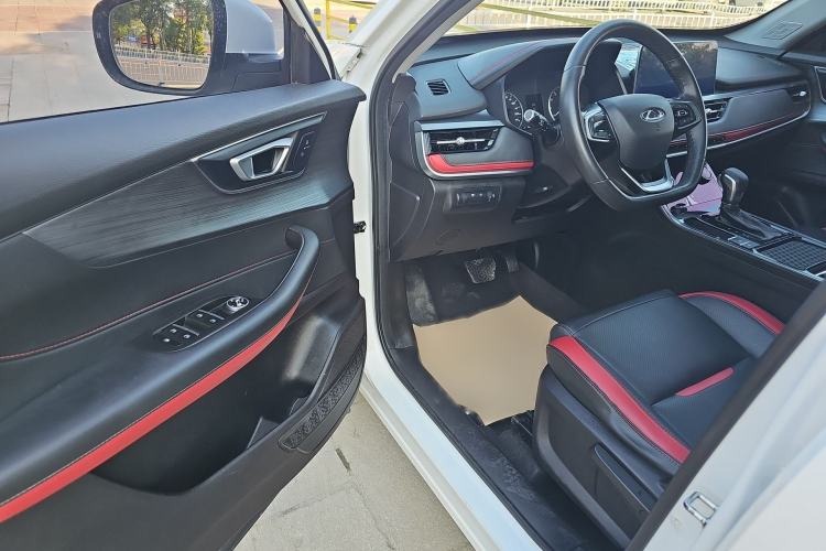 Used Chery Tiggo 5x 2021 Superhero Edition 1.5L CVT Luxury Model Driver Seat
